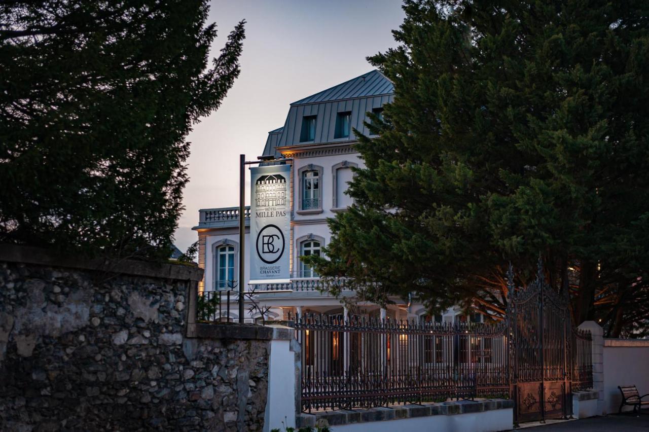 Hotel Mille Pas Voiron Exterior photo